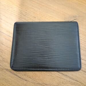 Louis Vuitton Black Epi Leather Checkbook Wallet / Card Holder (Made in France)
